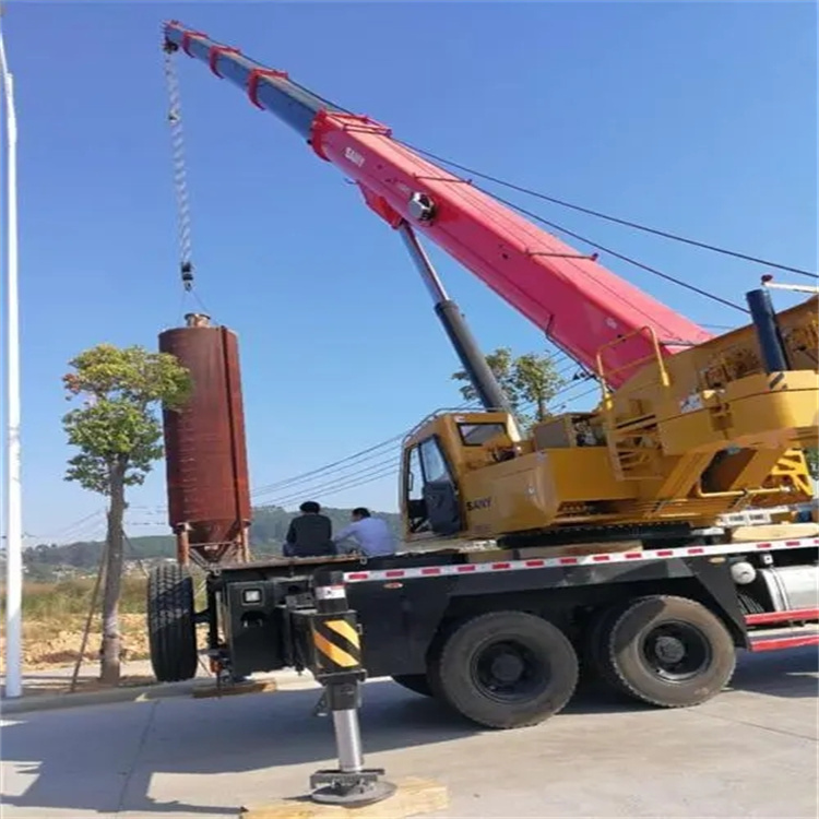 荥经专业吊车租赁多少钱