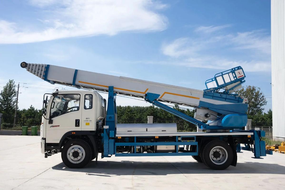 荥经云梯上料车租赁费用