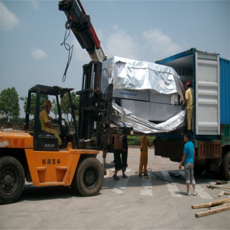 荥经随车吊12吨能吊多重